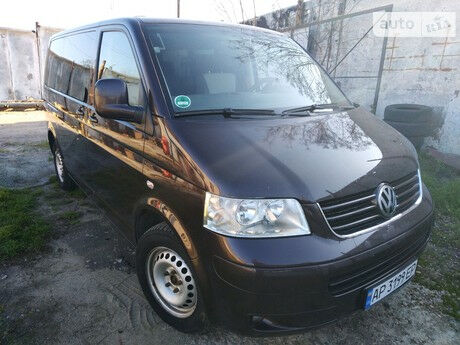 Volkswagen Multivan 2008 года