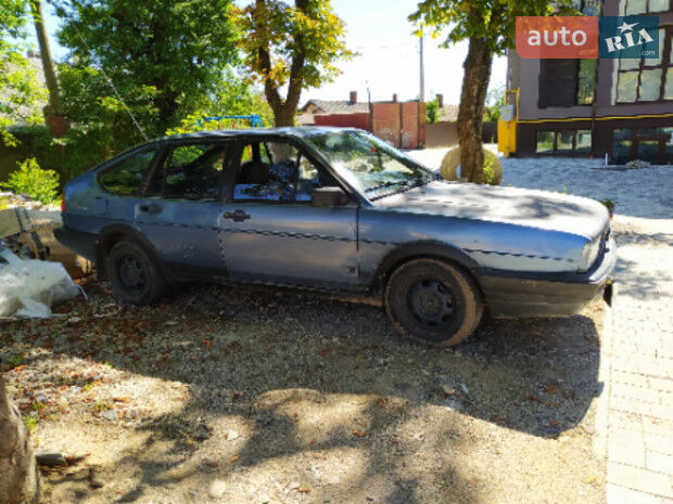 Volkswagen Passat B2 1985 года