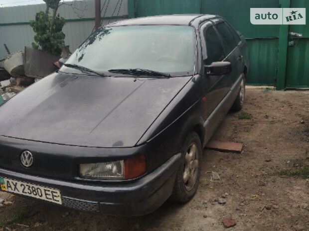 Volkswagen Passat B3 1993 года