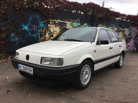 Volkswagen Passat B3 1992 года