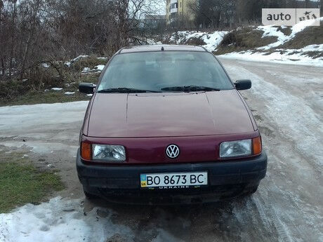 Volkswagen Passat B3 1992 года