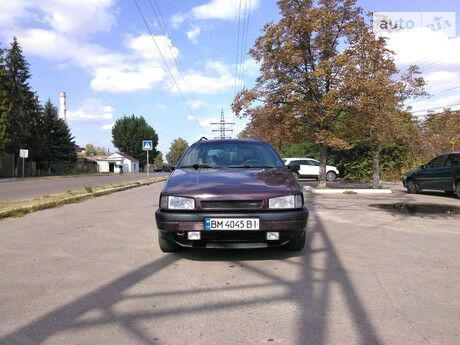 Фольксваген Пассат Б3 1991 року Volkswagen Passat B3 1991 року