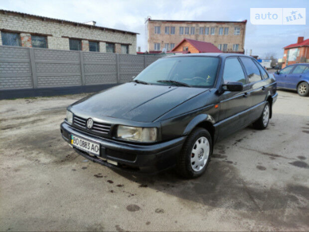 Volkswagen Passat B3 1992 року