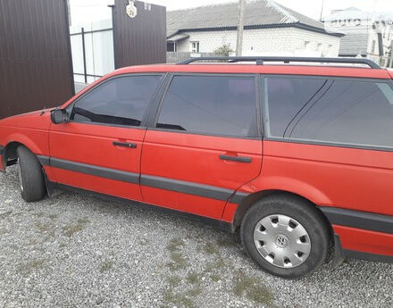 Volkswagen Passat B3 1992 года