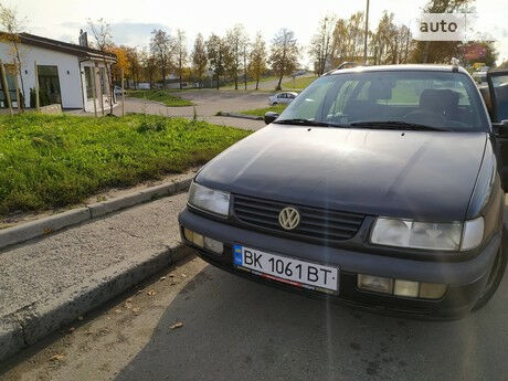 Volkswagen Passat B4 1995 года