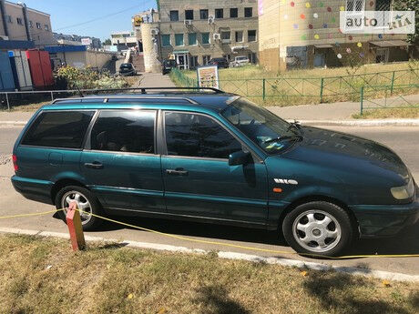 Фольксваген Пассат Б4 1994 года Volkswagen Passat B4 1994 года