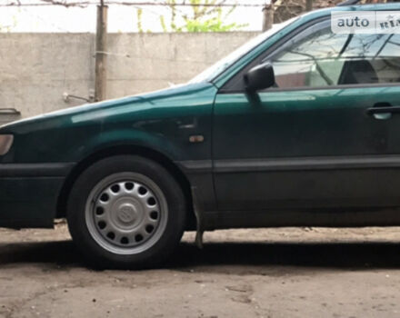 Volkswagen Passat B4 1996 года - Фото 2 авто