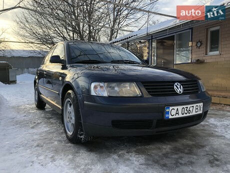Фольксваген Пассат Б5 1999 года Volkswagen Passat B5 1999 года
