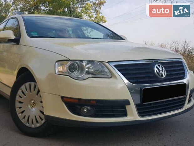 Фольксваген Пассат Б6 2010 року Volkswagen Passat B6 2010 року