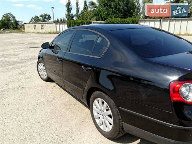 Volkswagen Passat B6 2008 года