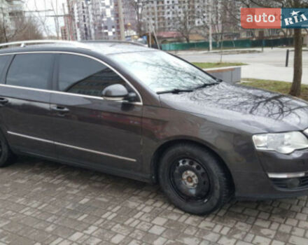 Volkswagen Passat B6 2006 года - Фото 2 авто
