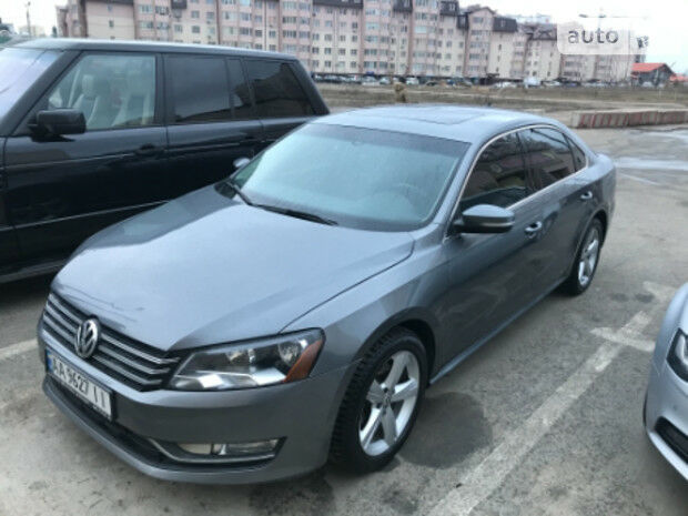 Volkswagen Passat B7 2012 года