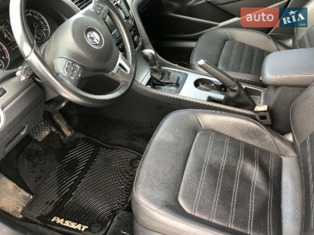 Фольксваген Пассат Б7 2014 года Volkswagen Passat B7 2014 года