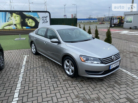 Фольксваген Пассат Б7 2012 года Volkswagen Passat B7 2012 года