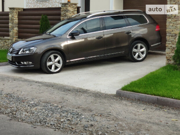 Volkswagen Passat B7 2012 года