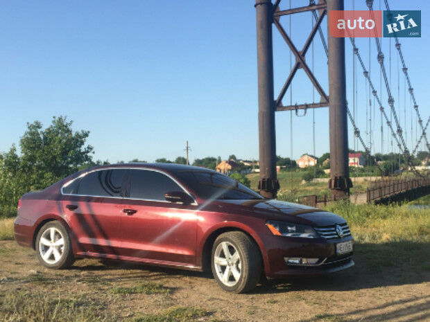 Volkswagen Passat B7 2012 года