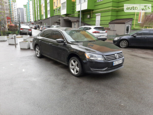 Volkswagen Passat B7 2012 года