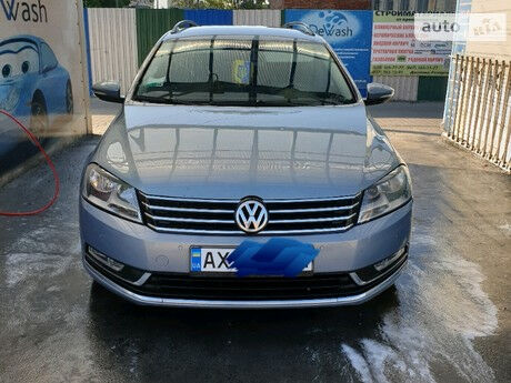 Volkswagen Passat B7 2012 года