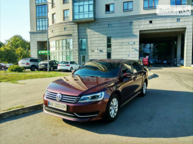 Volkswagen Passat B7 2012 года