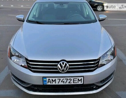 Volkswagen Passat B7 2012 года