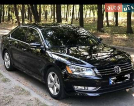 Volkswagen Passat B7 2012 року