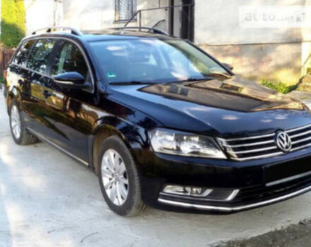 Volkswagen Passat B7 2011 року - Фото 3 автомобіля