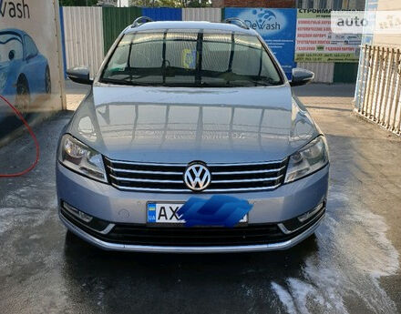 Volkswagen Passat B7 2012 года