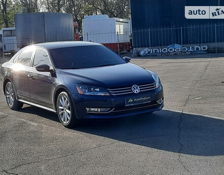 Volkswagen Passat B7 2012 года