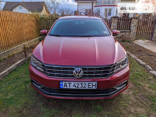 Volkswagen Passat B8 2016 года