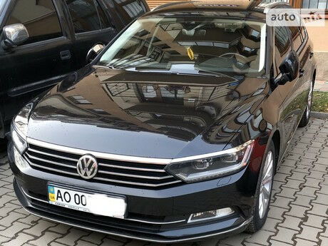 Volkswagen Passat B8 2015 року