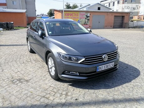 Volkswagen Passat B8 2016 года