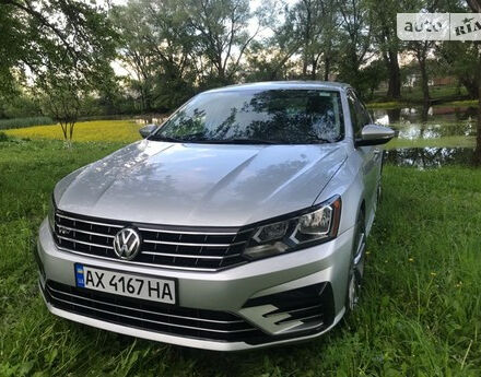 Volkswagen Passat B8 2016 року