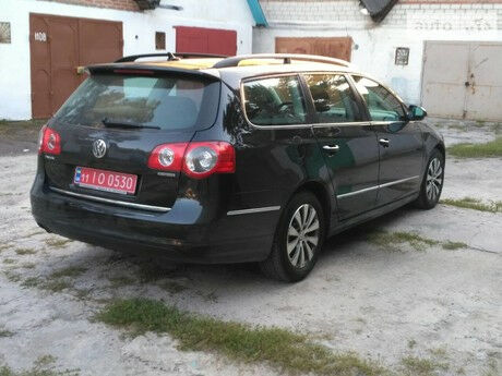 Volkswagen Passat 2010 року