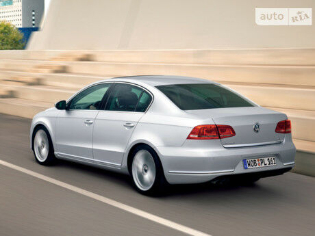 Volkswagen Passat 2008 року