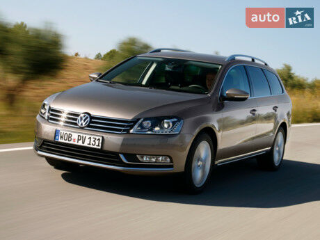Фольксваген Пассат 2003 года Volkswagen Passat 2003 года