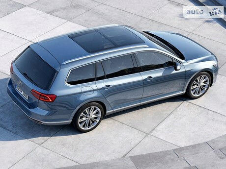 Фольксваген Пассат 1992 року Volkswagen Passat 1992 року