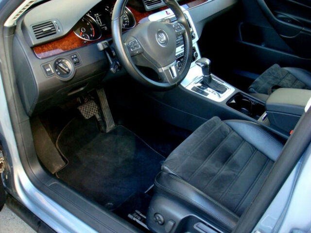 Volkswagen Passat 2010 года