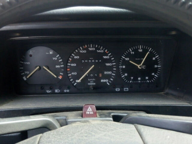 Volkswagen Passat 1992 года