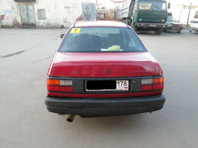 Volkswagen Passat 1989 року