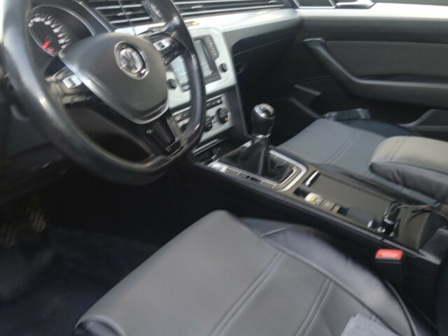 Volkswagen Passat 2015 года