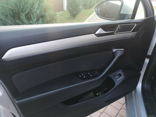 Volkswagen Passat 2015 года