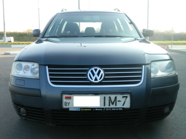 Volkswagen Passat 2003 року