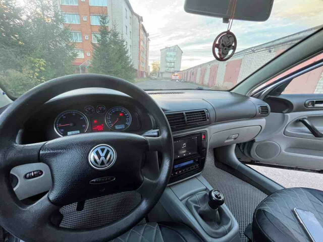 Volkswagen Passat 2002 года