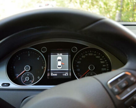Volkswagen Passat 2013 года - Фото 2 авто