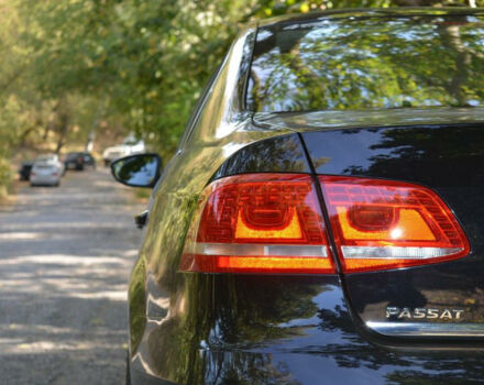 Volkswagen Passat 2013 года - Фото 10 авто
