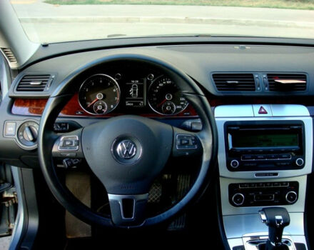 Volkswagen Passat 2010 года - Фото 3 авто