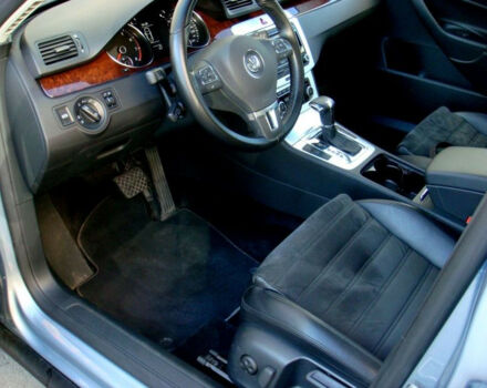 Volkswagen Passat 2010 года - Фото 4 авто