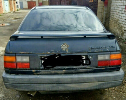 Volkswagen Passat 1992 року