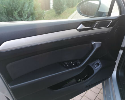 Volkswagen Passat 2015 года - Фото 10 авто