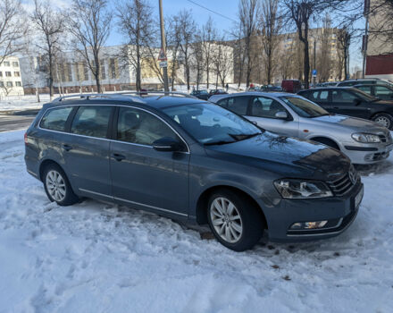 Volkswagen Passat 2014 року